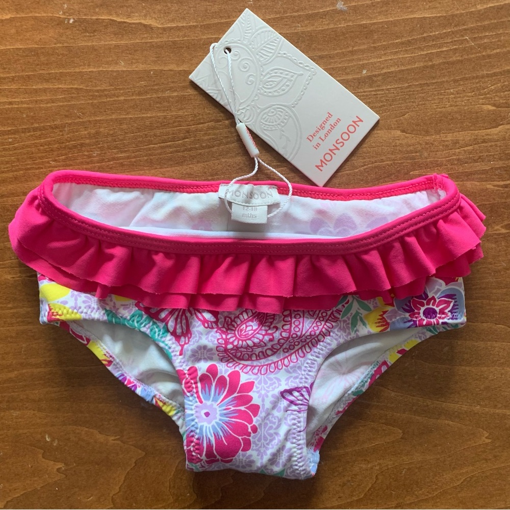 new Baby Girls floral pink ruffle swim bottom
